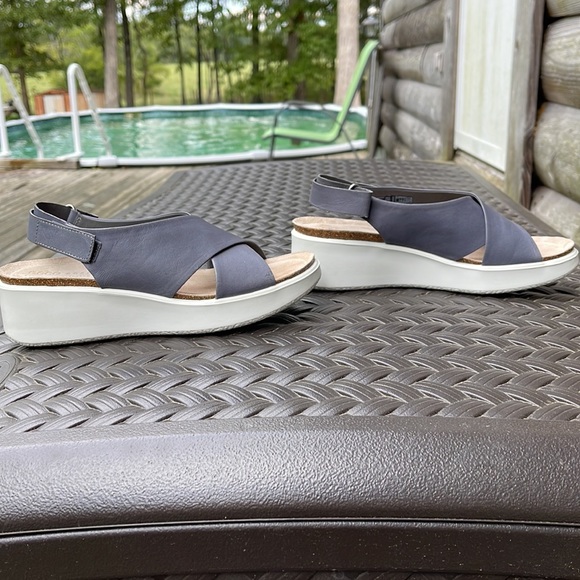 Ecco Gray Wedge Adjustable Sandal - Picture 5 of 10